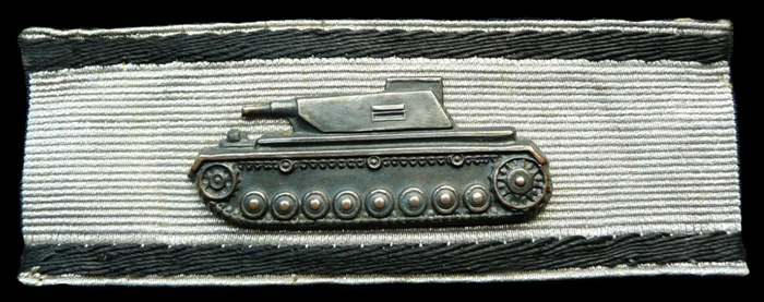 Tank Destruction Badge in Silver